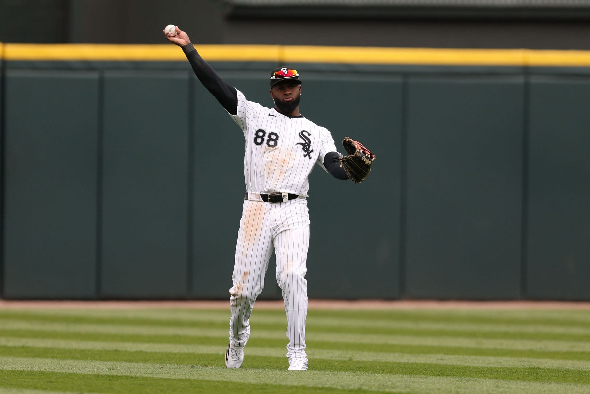 MLB: MAY 04 Astros at White Sox - Source: Getty